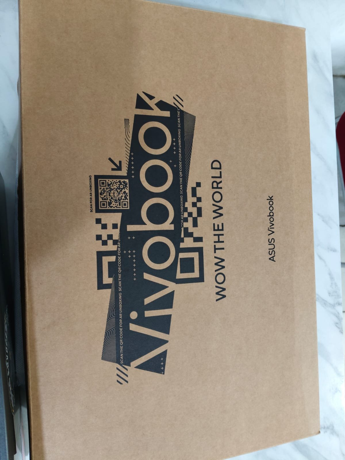 Vivobook E1404F Ryzen 5 Ram 8 SSD 512 GB