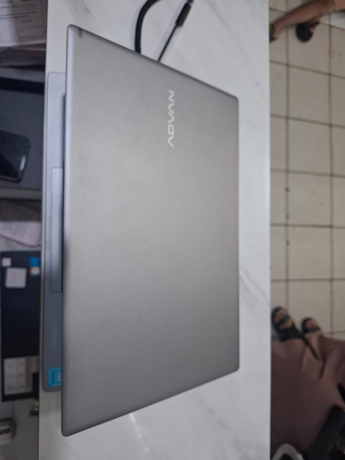1405 Celeron N4020 Ram 4 SSD 128 GB